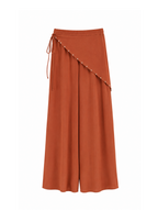 Pantalón tachuelas teja