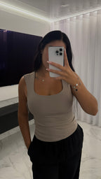 Camiseta licra fría taupe